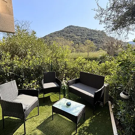 Cosy Avec Jardin Prive , Piscine Et Calme