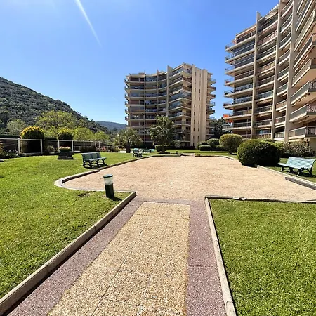 Cosy Avec Jardin Privé , Piscine Et Calme