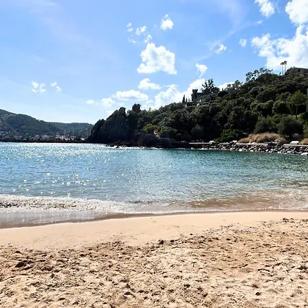 Cosy Avec Jardin Privé , Piscine Et Calme *